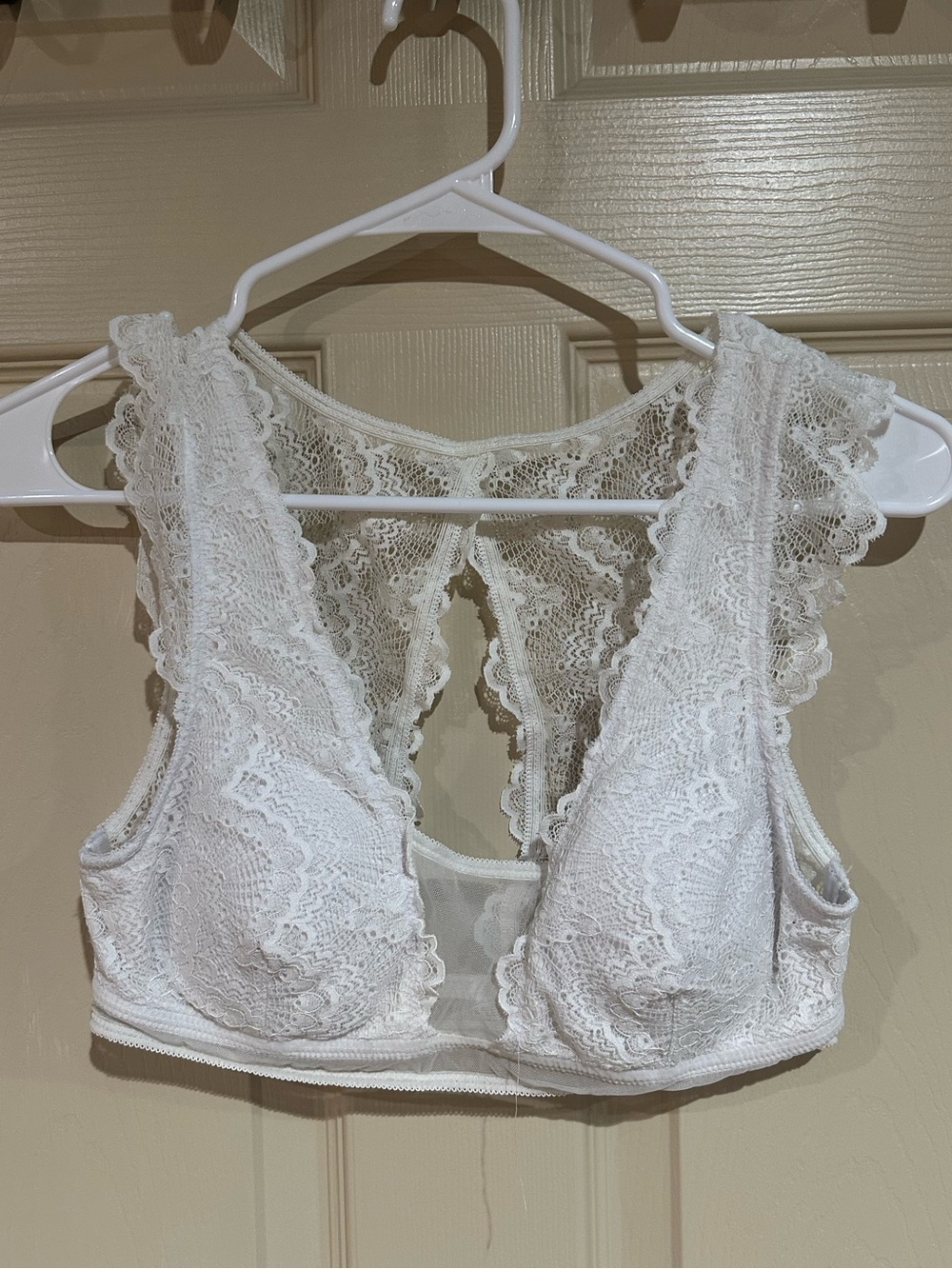 Out from under Urban Outfitters White Lace Bralette with Scalloped Straps
